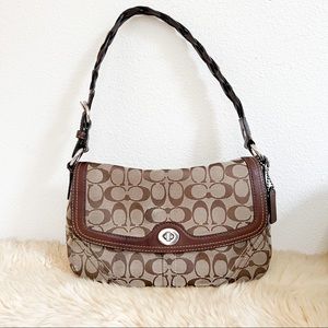 Coach Chelsea Signature Purse